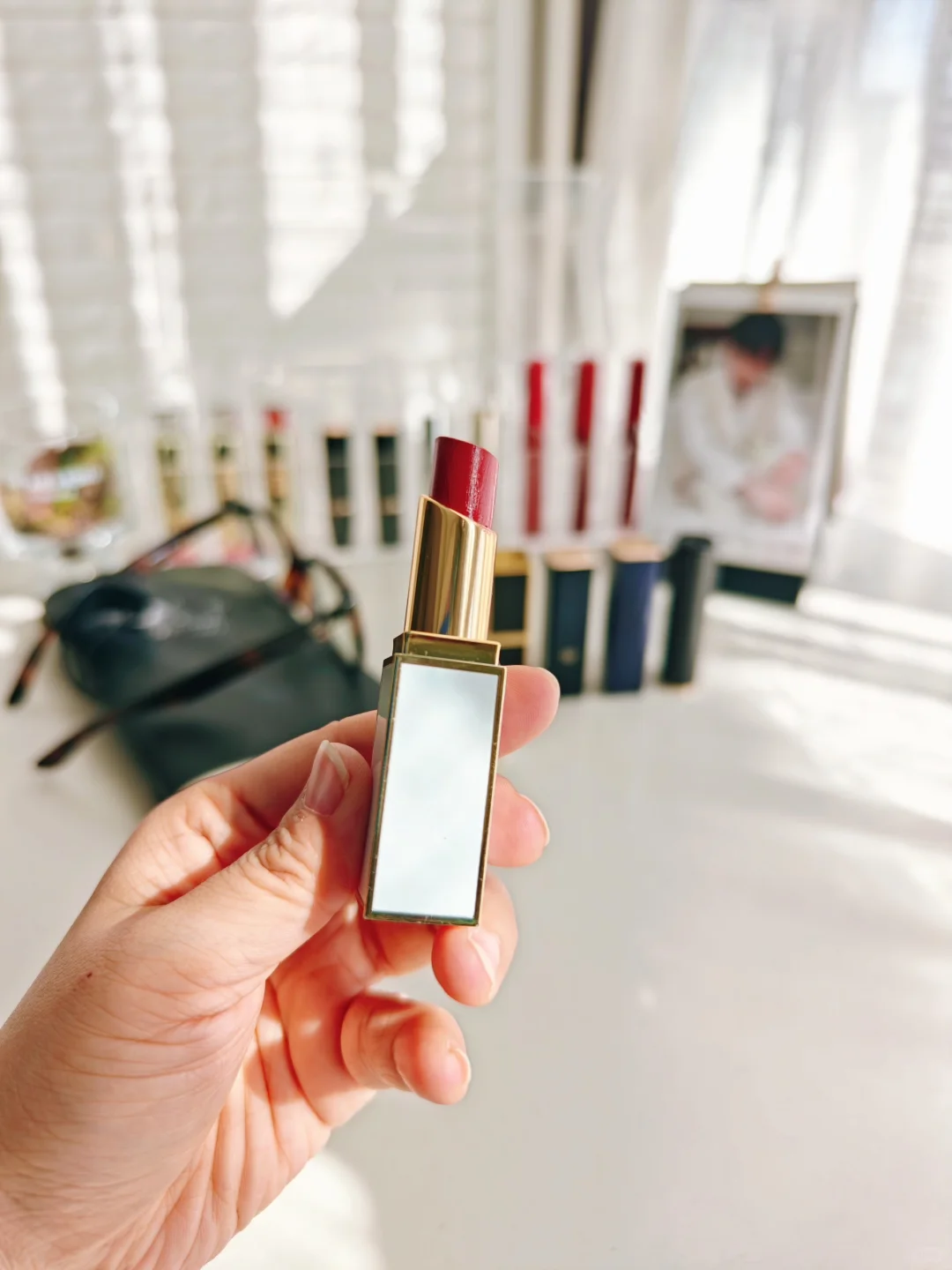 ✨40+自媒体新人第10天|和我的口红断舍离?