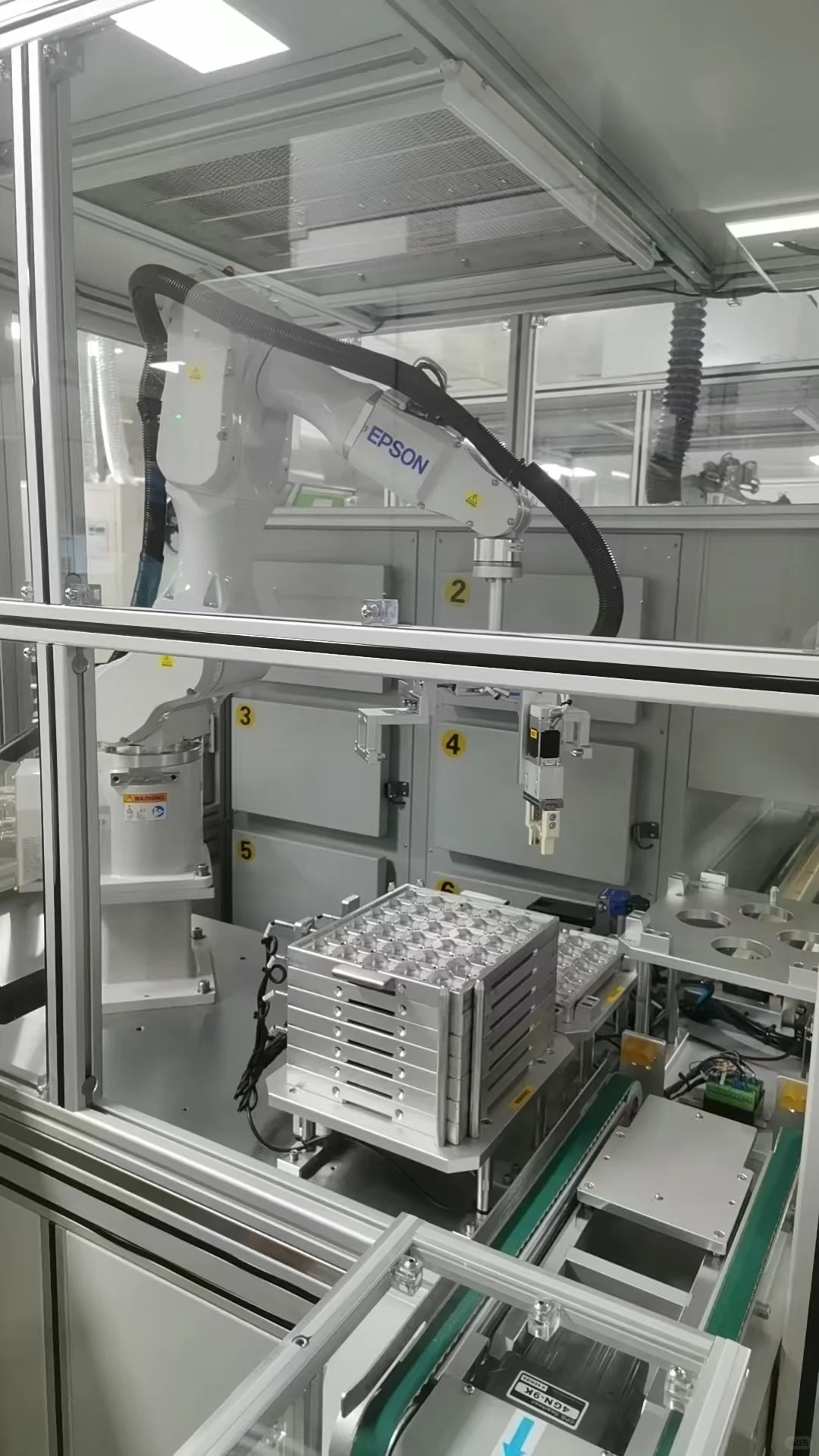 全国高价回收各类仪器设备,免费估价!