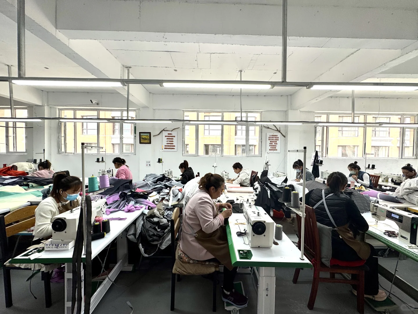 “创业品牌做滑雪服怕压库存？我们懂！