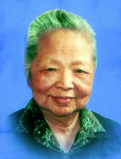 两个小水晶瓶子，让美国人苦胆都悔青了