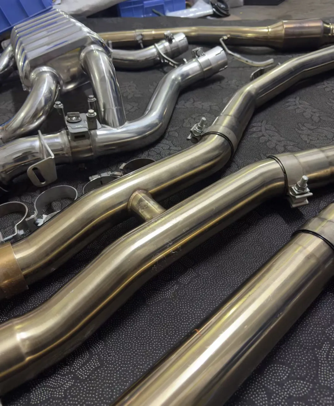 宝马G80 M3/G82 M4专用Capristo中尾段排气