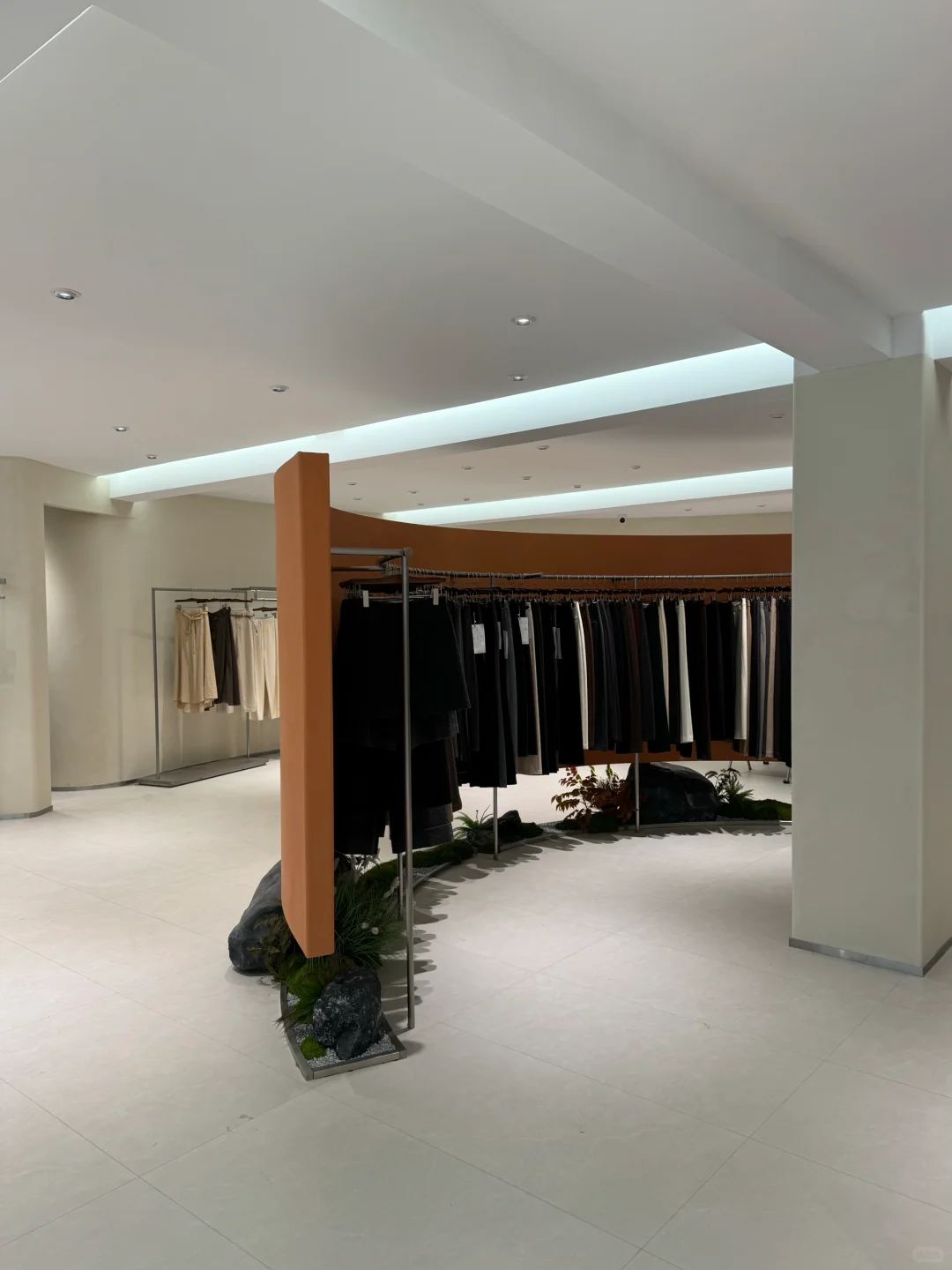 我供货，你卖货！中高端女裤供应链