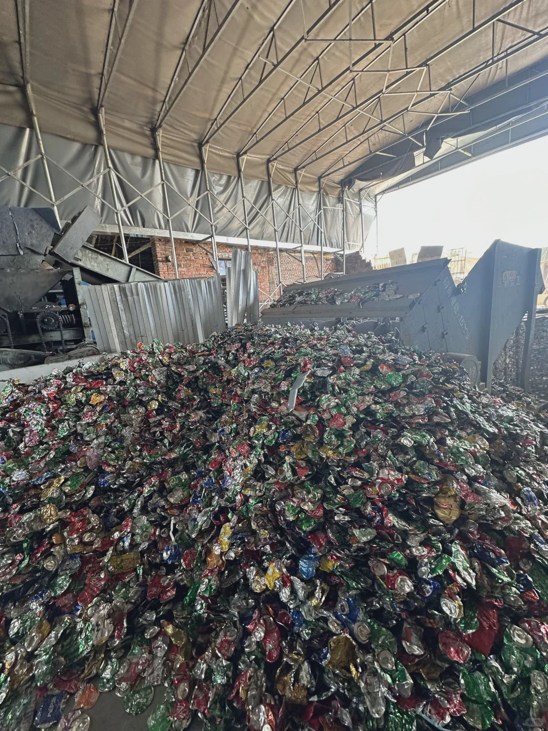 废品回收赚钱内幕大揭秘！你也能开上奔驰