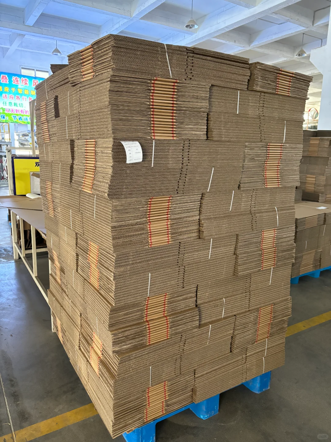 瓦楞纸箱在环保方面有哪些具体优势？