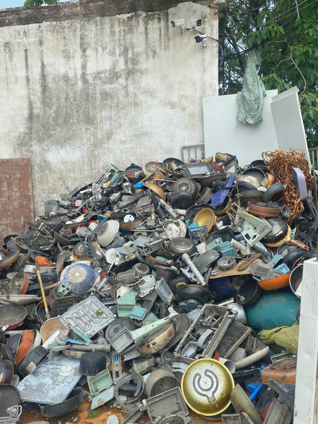 初入行的小白，不懂收废品可要吃亏哦。