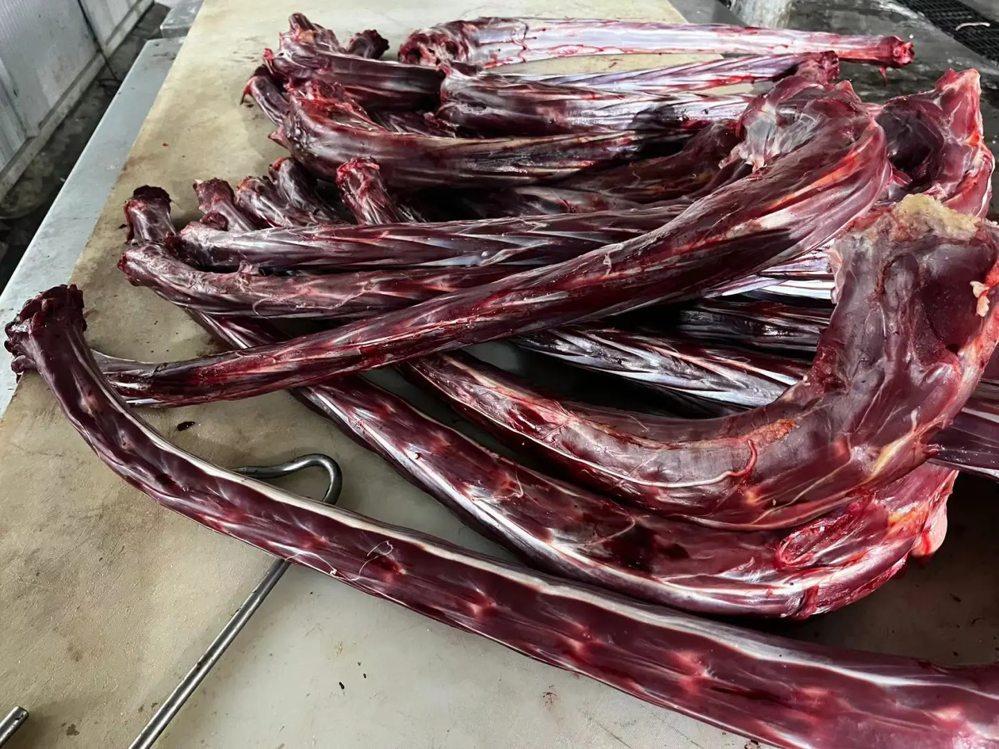 有要的鸵鸟肉的联系