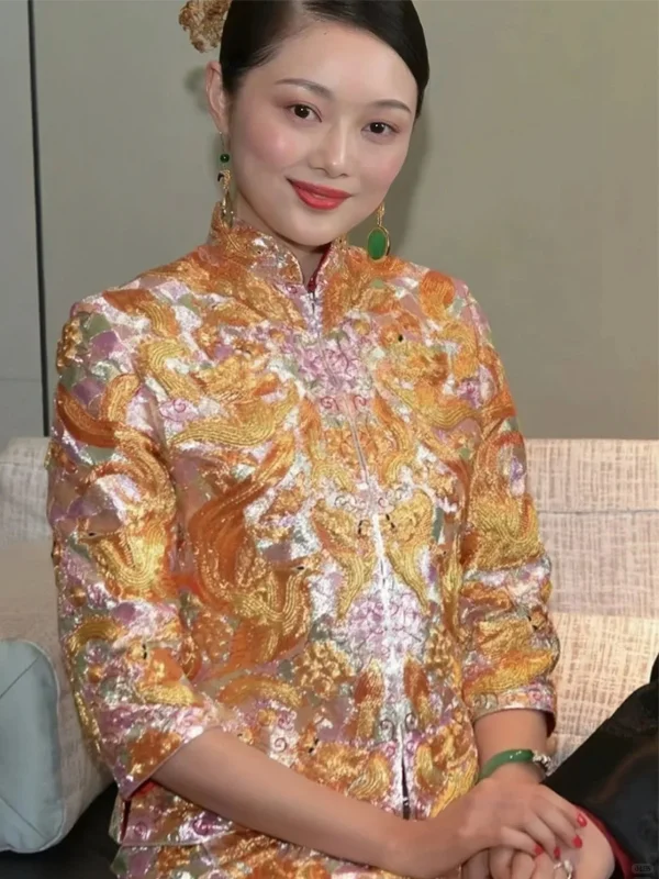 晚晚晒玻璃种手镯，她终于在翡翠这毕业了？