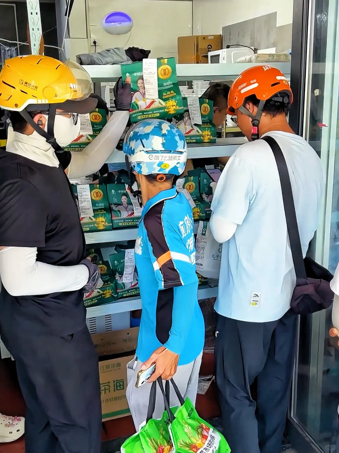 30平方小店，为什么我一个月能做?20w 业绩