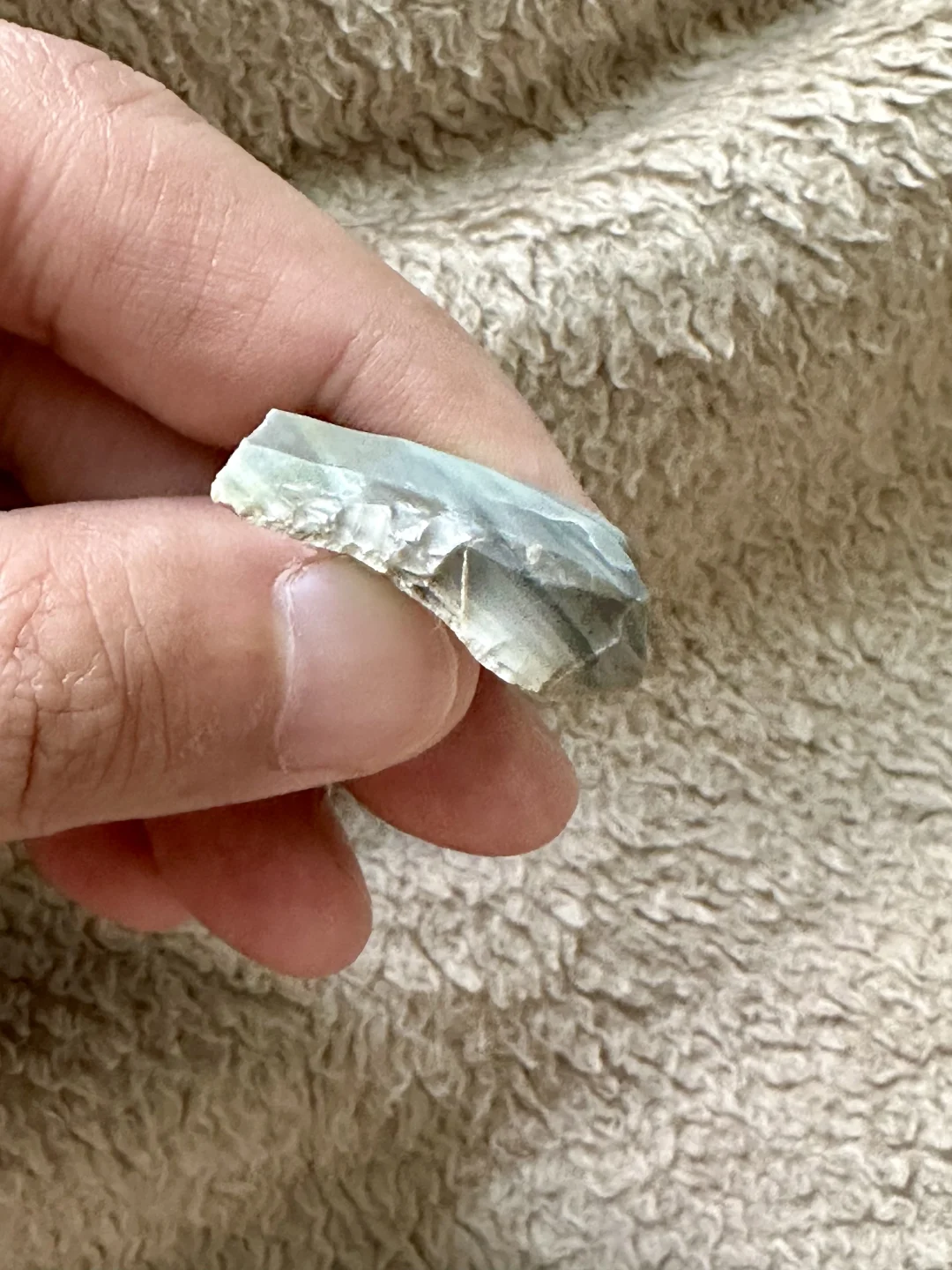 细石核更新剥片面改制刮削器