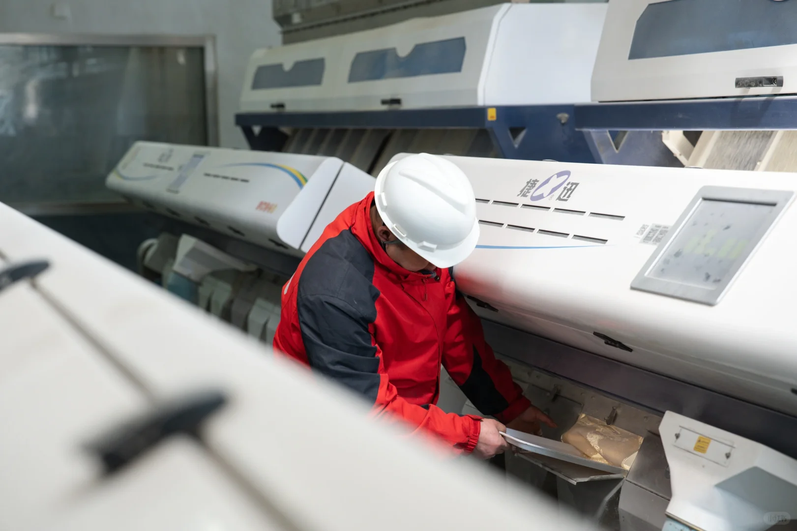 一起走进老娘舅的车间，我们是源头厂家