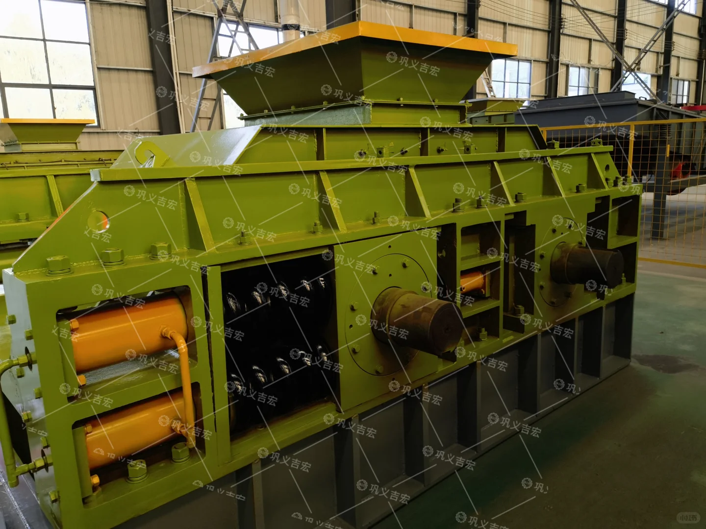 对辊破碎机处理钢渣优势及价格