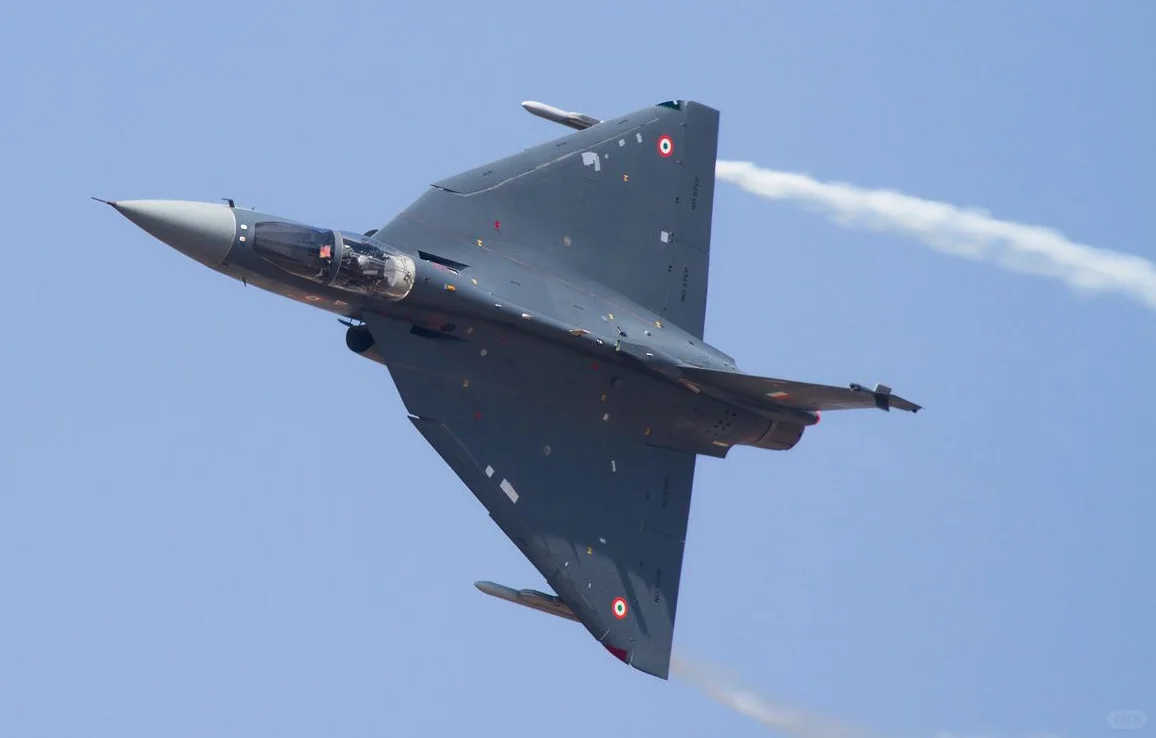 印度“光辉”战斗机