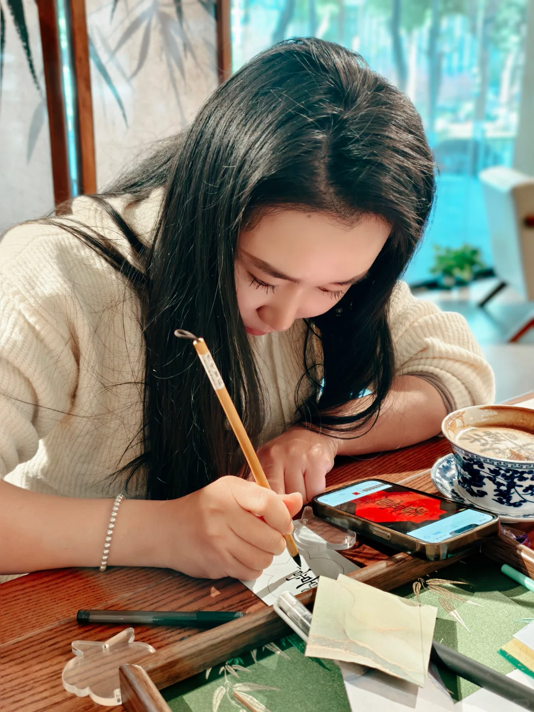 官方说生命没有意义，何不春景当思？