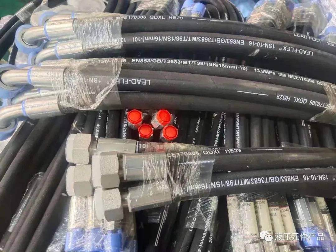 液压胶管装卸注意事项