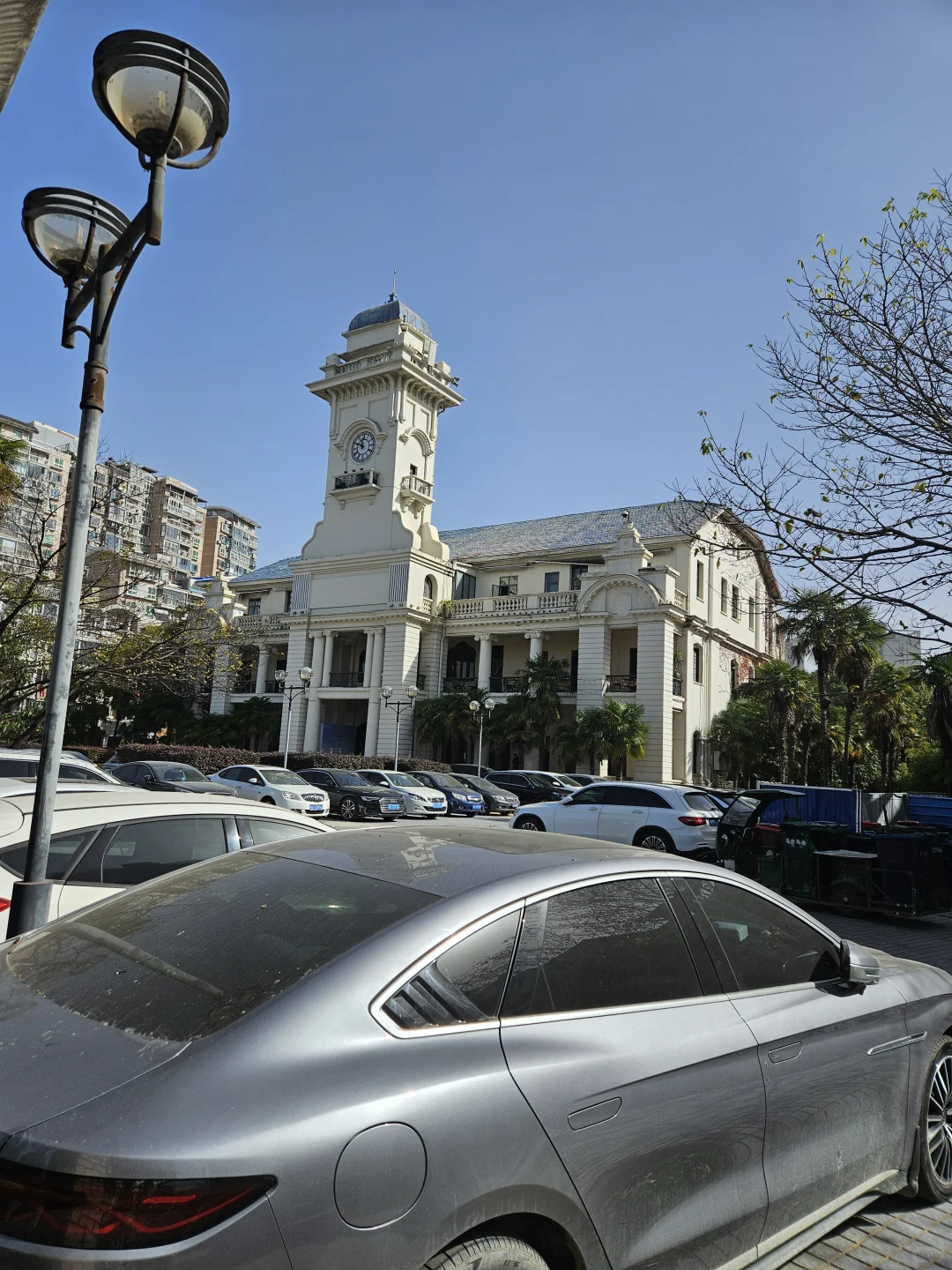 首次走进百年历史的武昌第一纱厂办公楼旧址