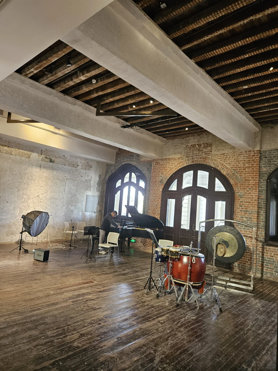 首次走进百年历史的武昌第一纱厂办公楼旧址