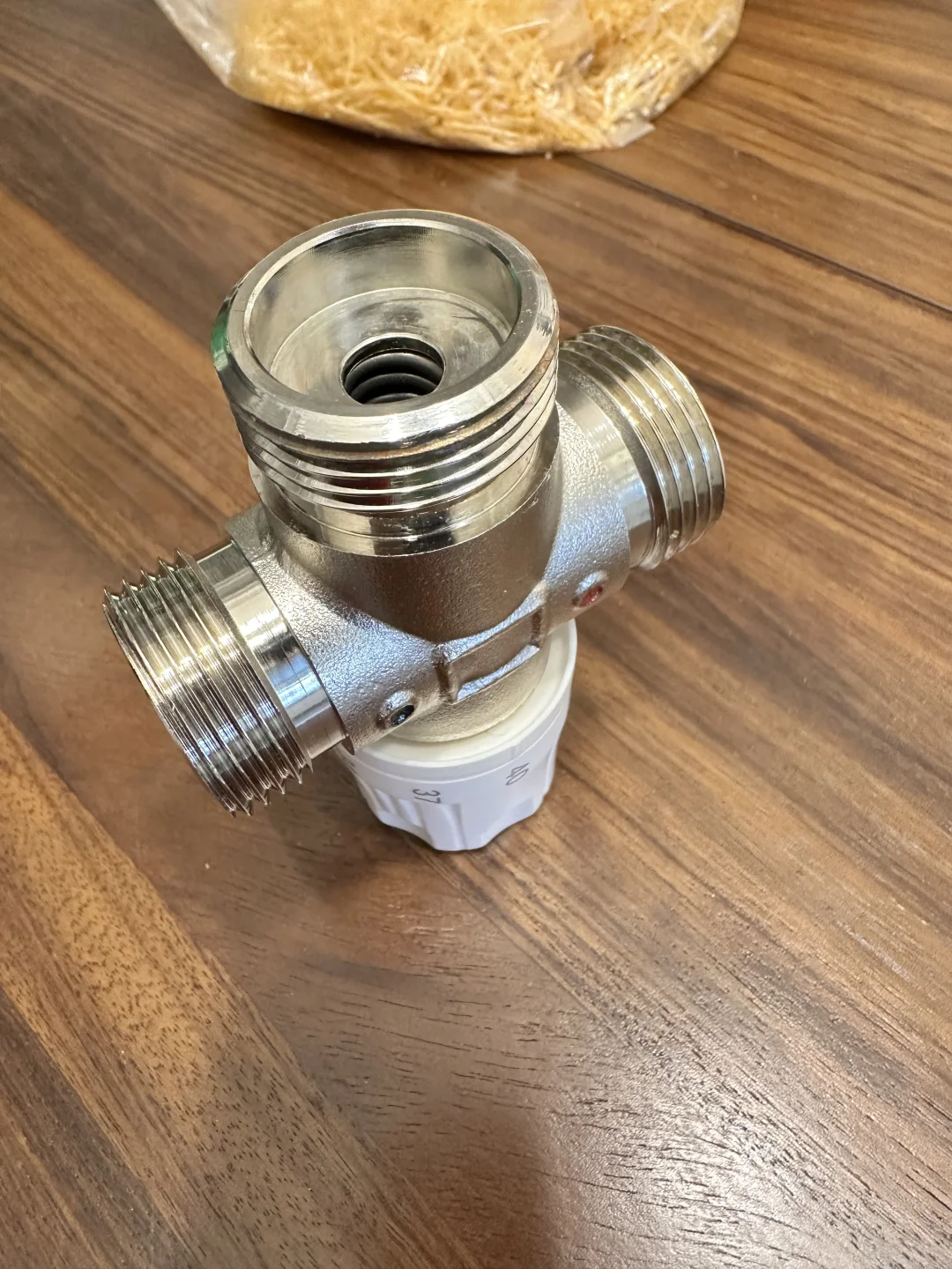 恒温阀：小厨宝零冷水、