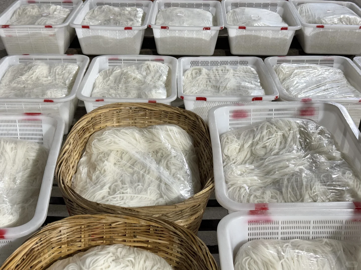 100家早餐店老板都在用的手工米粉！！