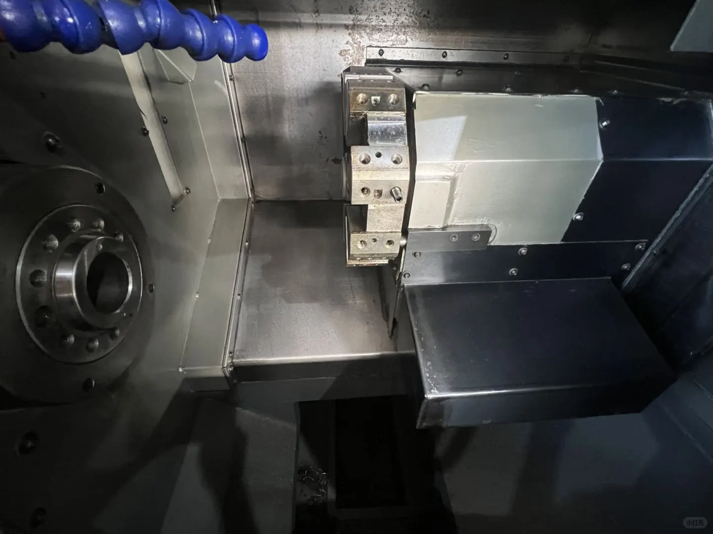 新到一台高松GSL-10数控车床