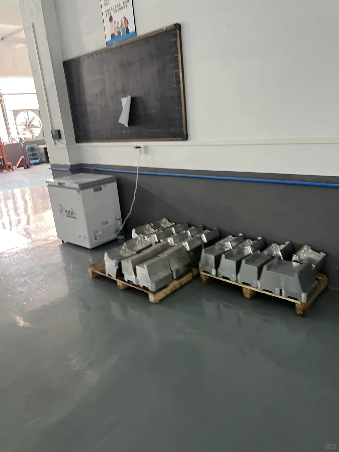 带客户看看厂，大件继续开干