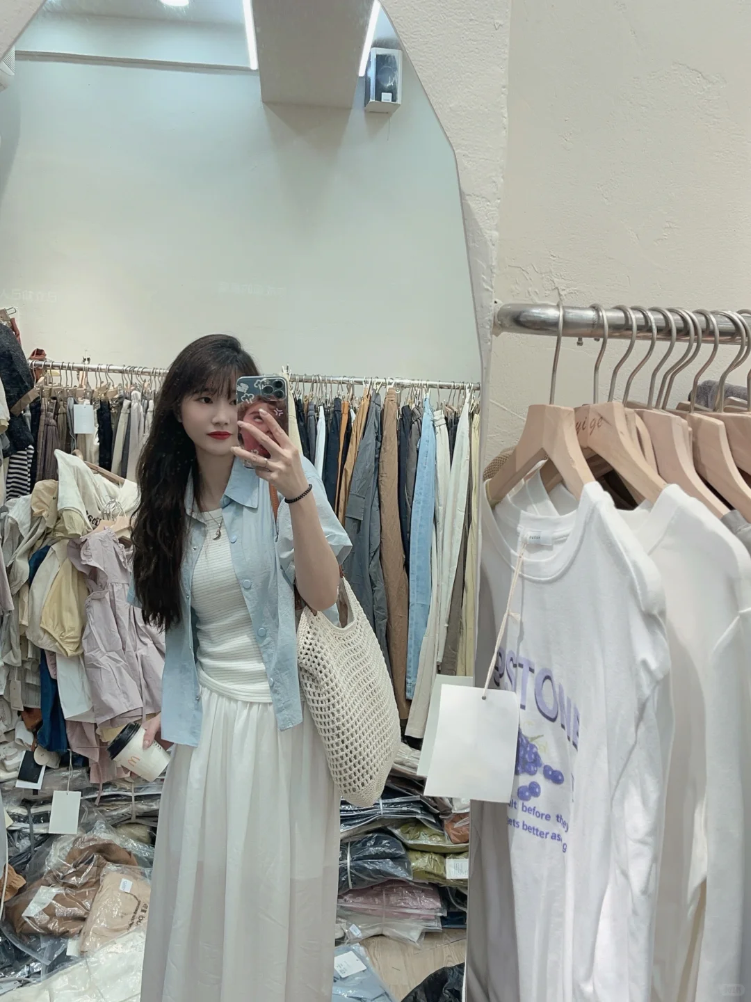 汕头一家不跟风的实体批发女装 混批无压力