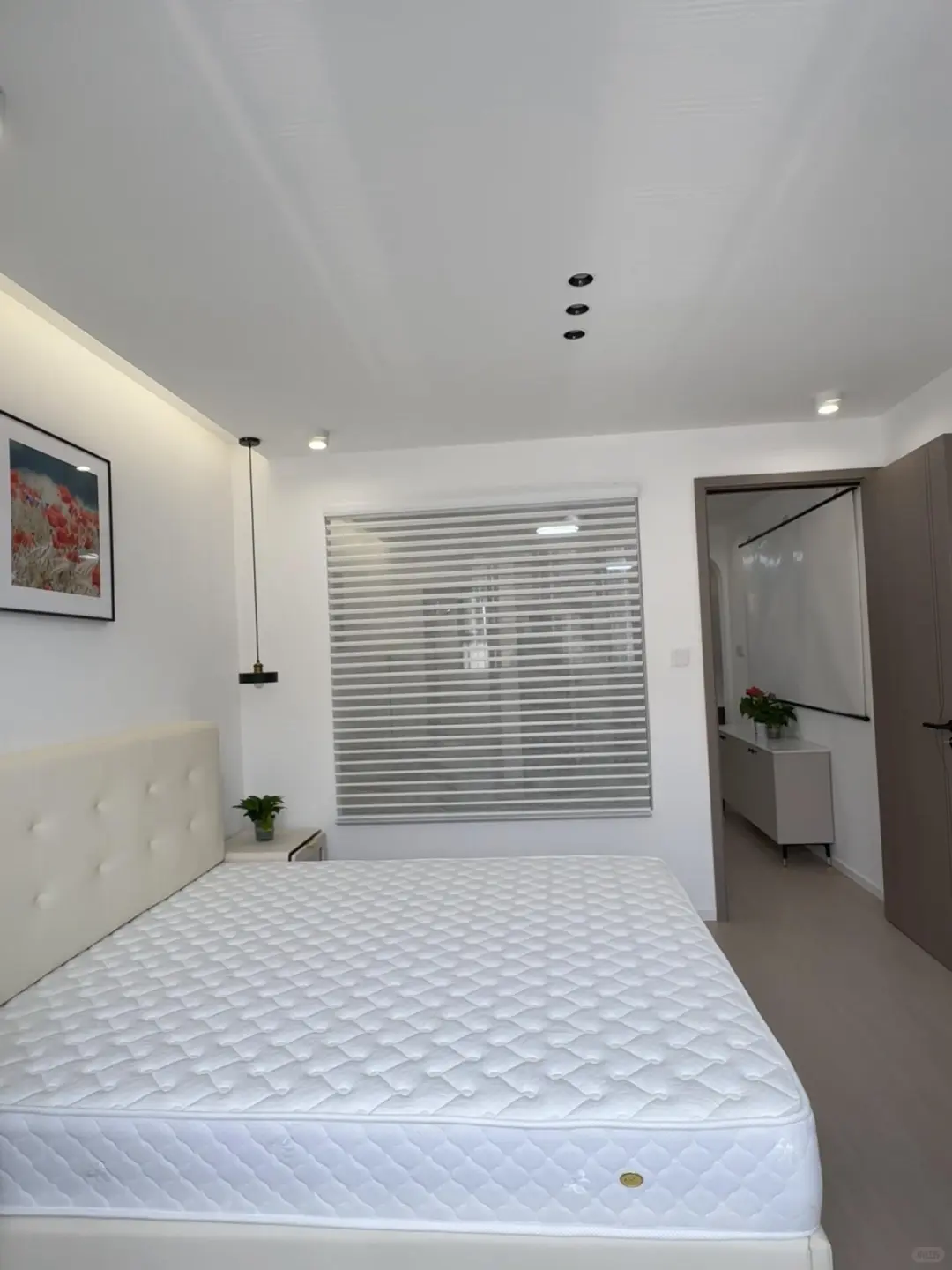 浦东13号线张江路，川杨新苑出租一室户