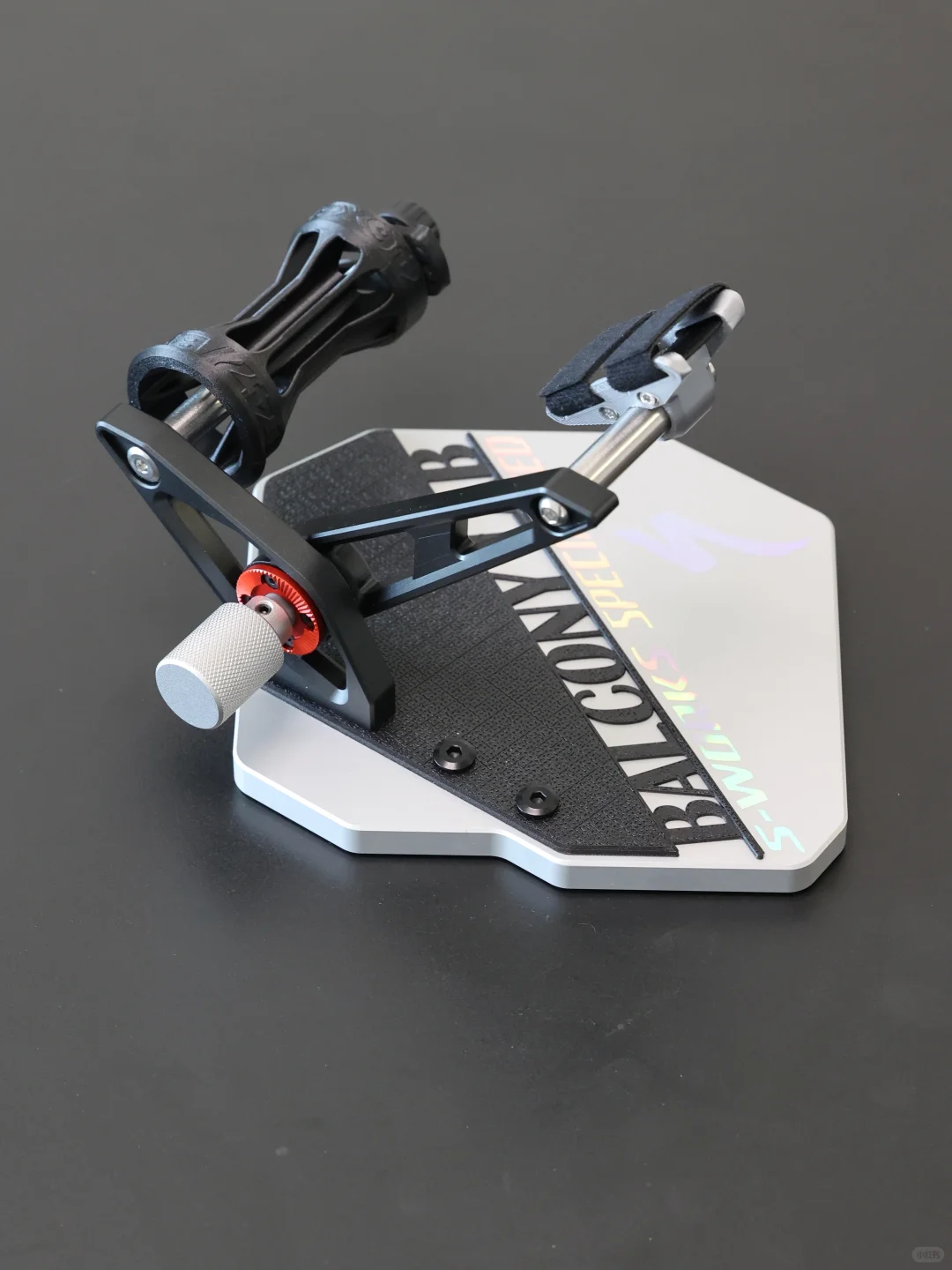 机械之美，全新车架展示系统！