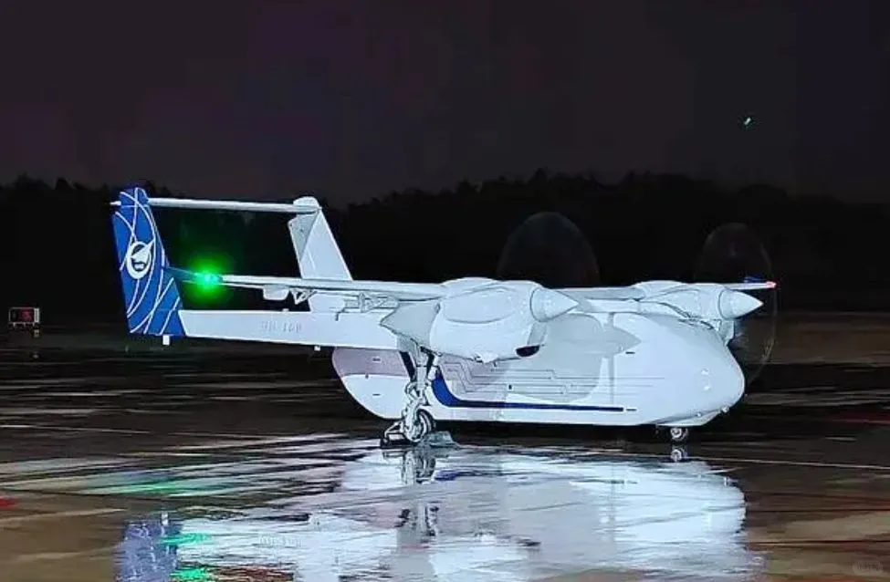 2吨级无人运输机首飞成功未来战场新宠?