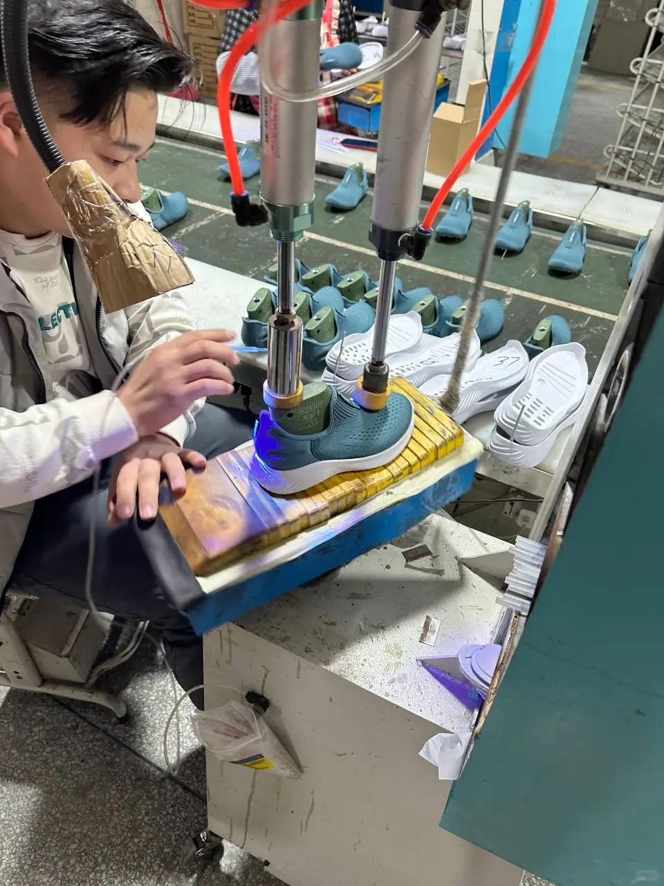 大工厂 | Big factory | Большая фабрика