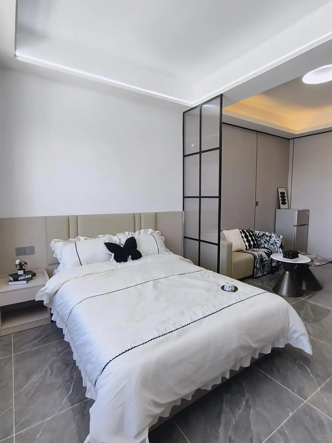 2号线张江路 广兰路 出租一室户2700||