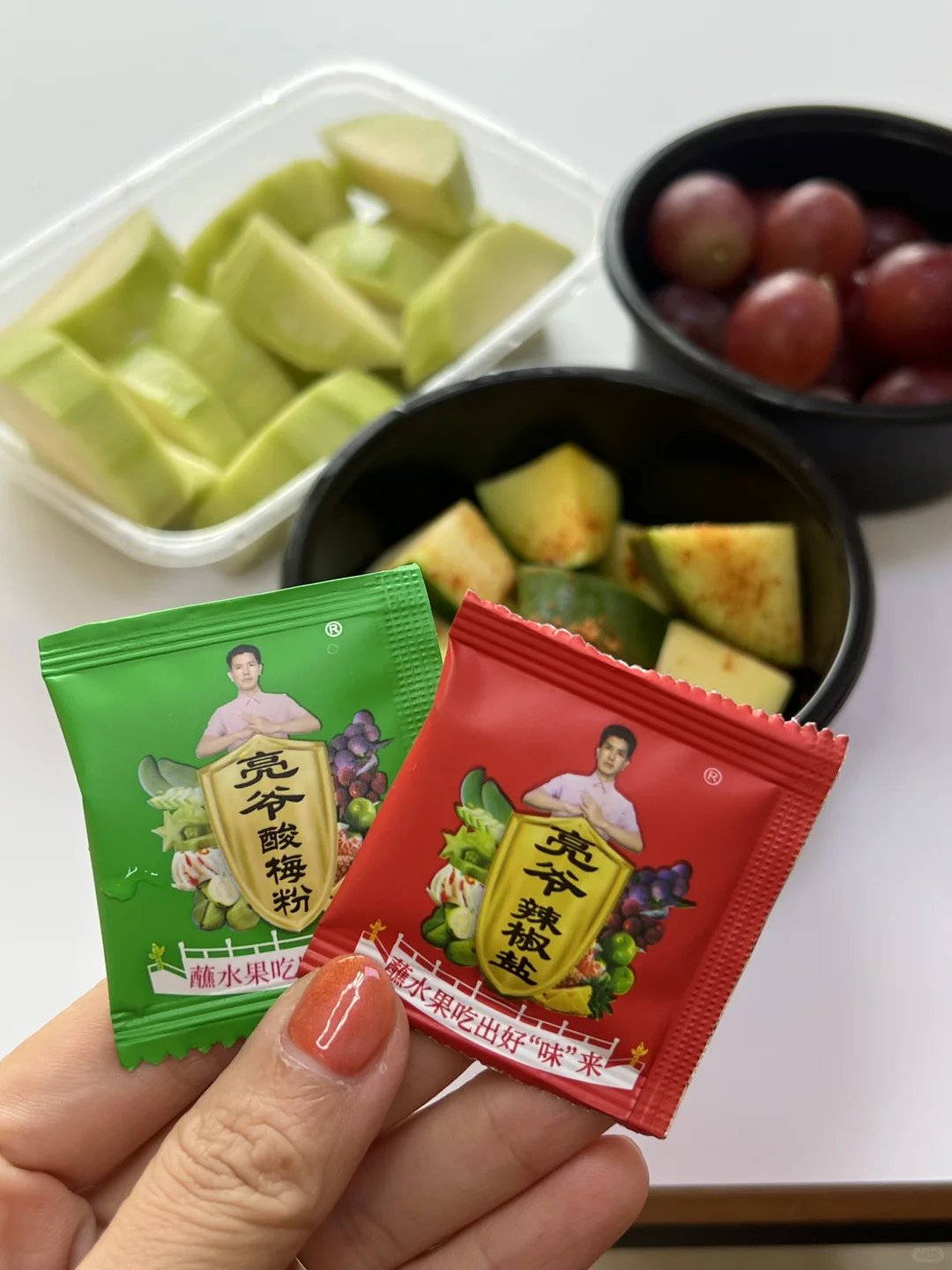 我爷爷：你这么切脆甜芒包卖出去吗？我：包的