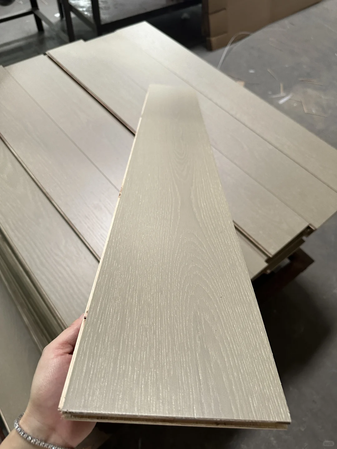 一线大牌同款地板，在这里半价！