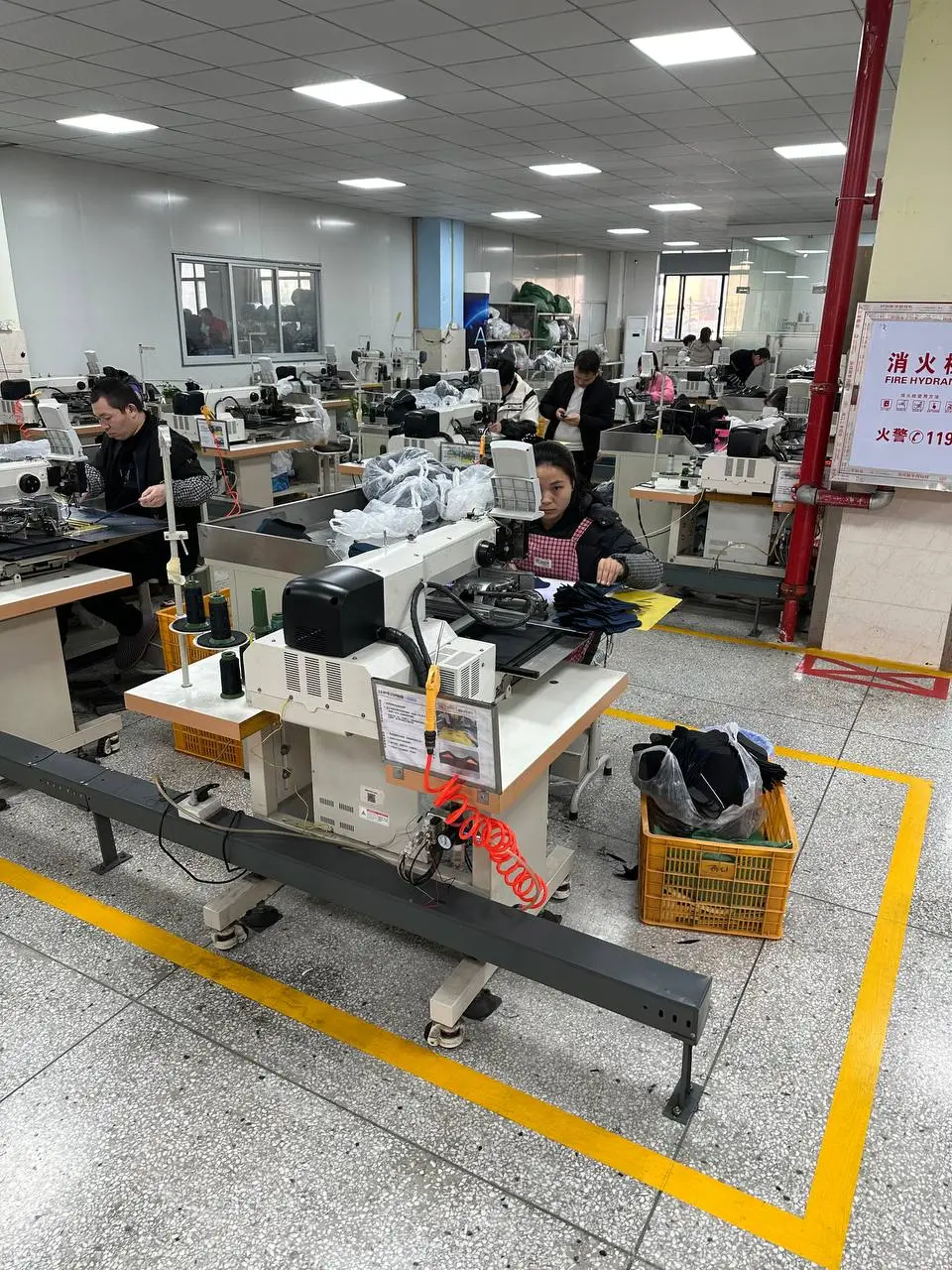 大工厂 | Big factory | Большая фабрика