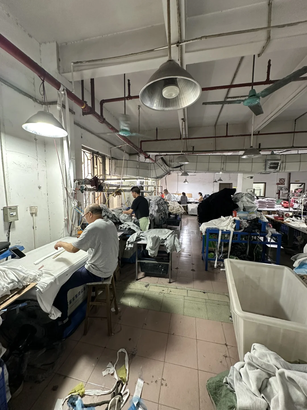 不做直播、店不大，照样年赚百万?