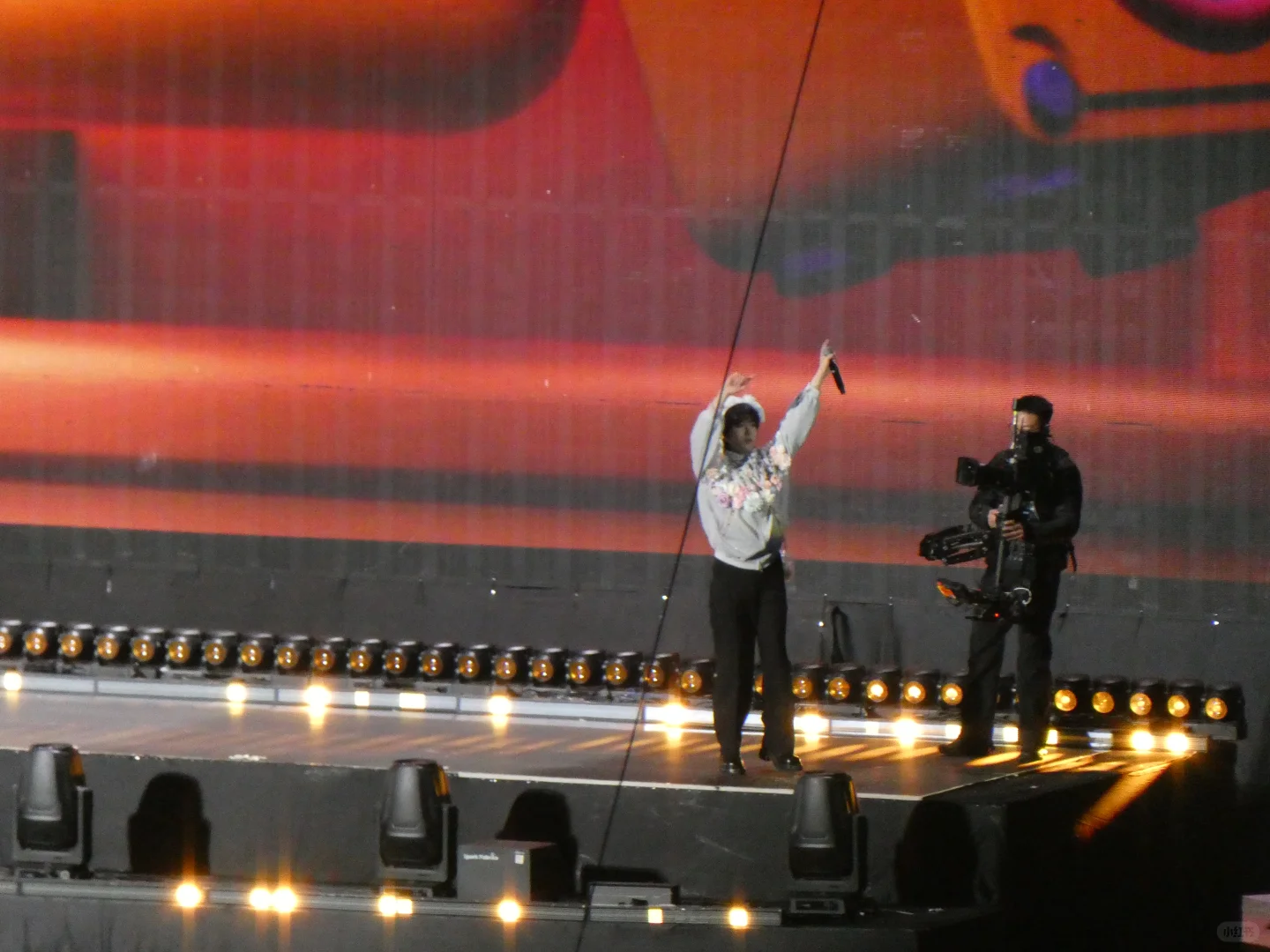 奔赴时团6周年演唱会?