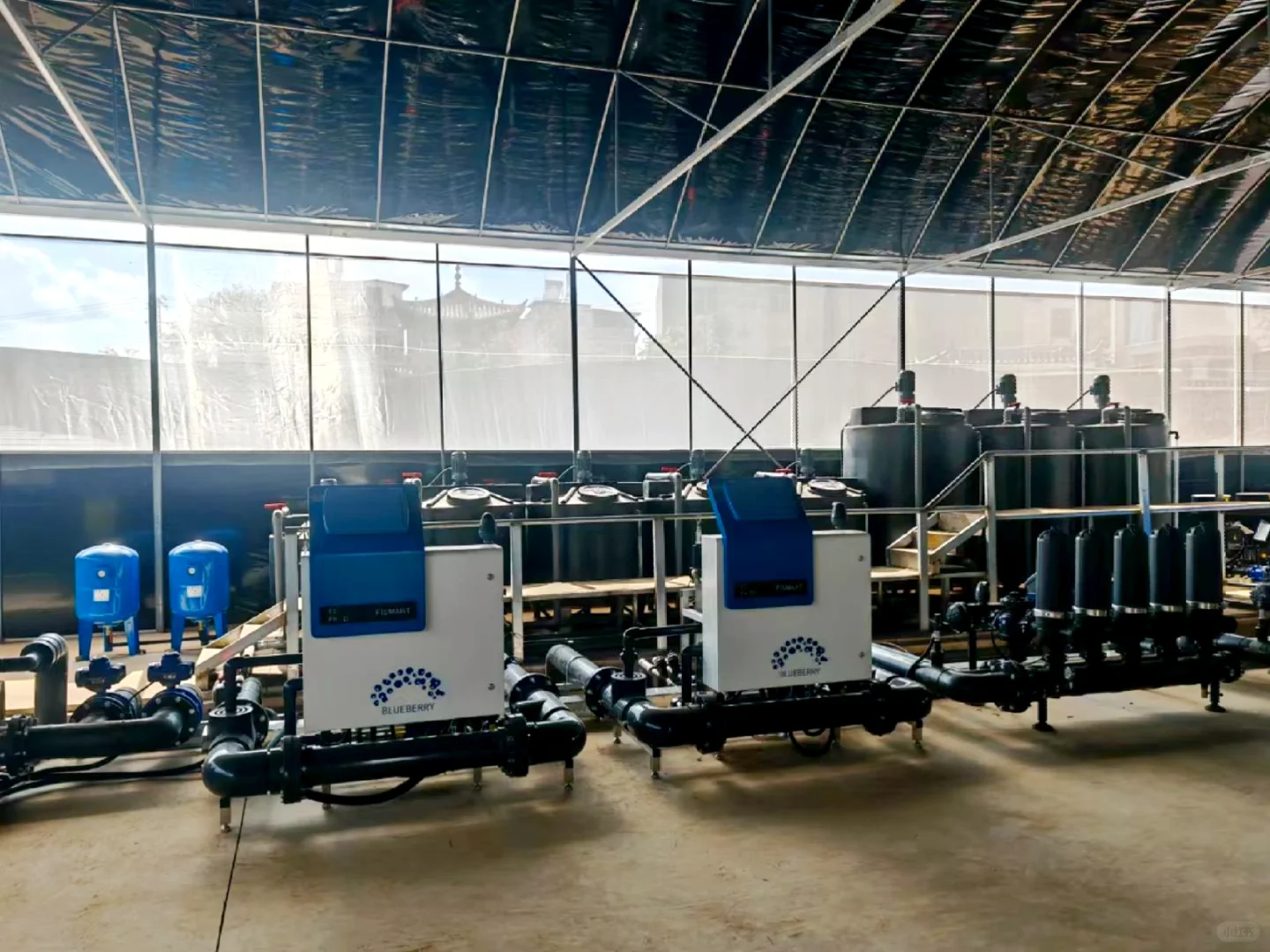 安装好的水肥一体化设备实拍