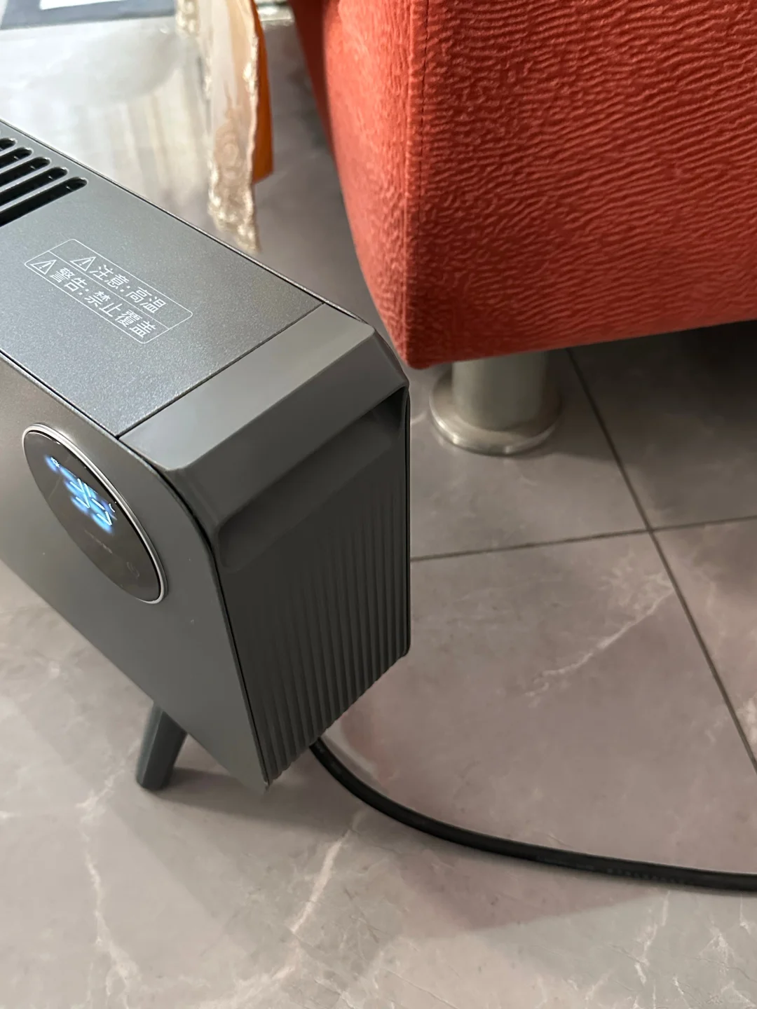 有娃家庭，用了半个月的取暖器。。。