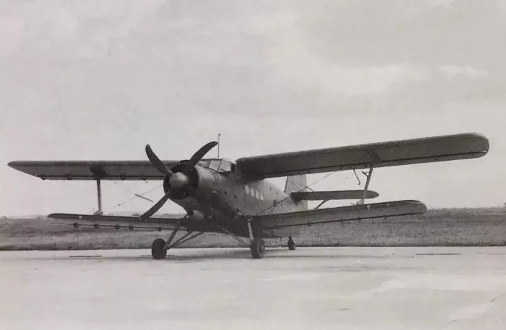 我兔运输机系列——运5“空中拖拉机”