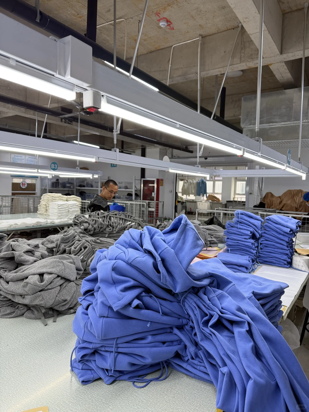 别听他们扯，这才是真正的大牌羽绒服代工厂