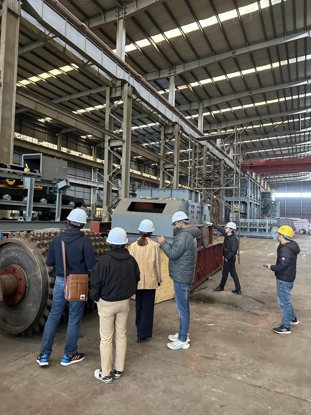 11.25建筑机械工厂陪同（溧阳中材）