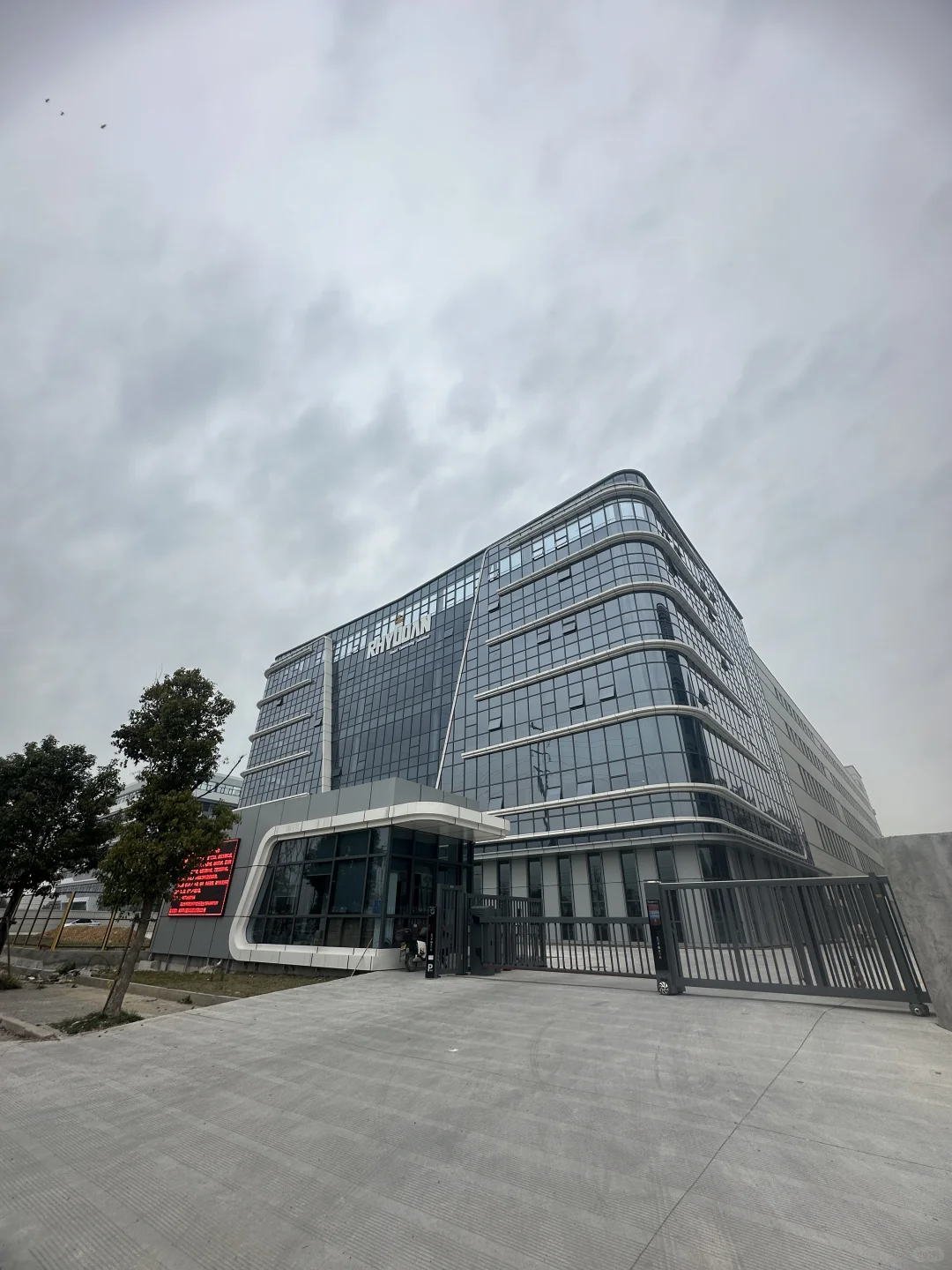 数字孪生 + 智能物流 大驰创新赋能产业智造