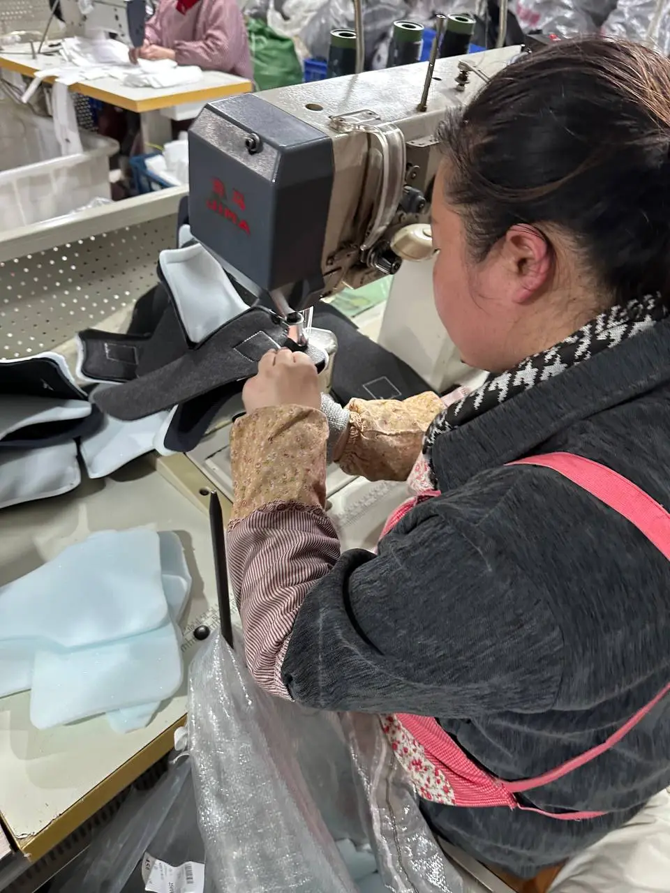 大工厂 | Big factory | Большая фабрика