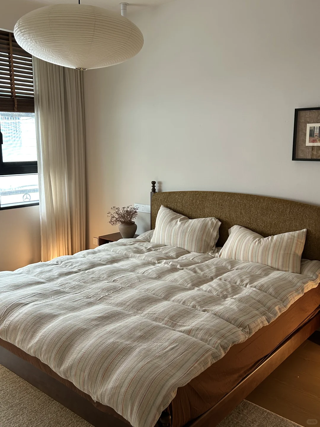 ?太好复刻了！我这15m²的复古栗色卧室