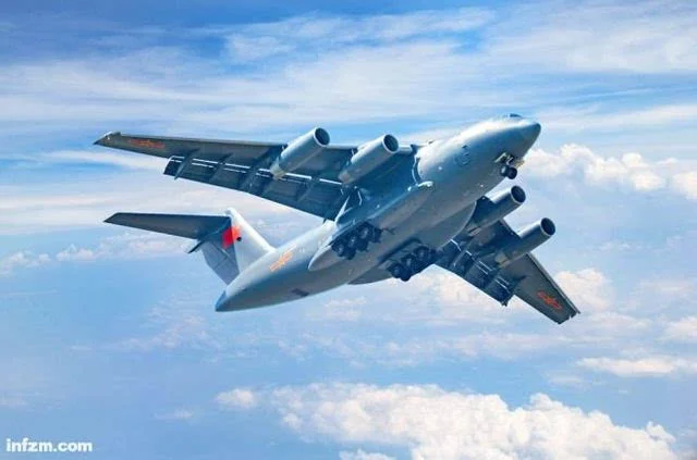 运-20大型运输机