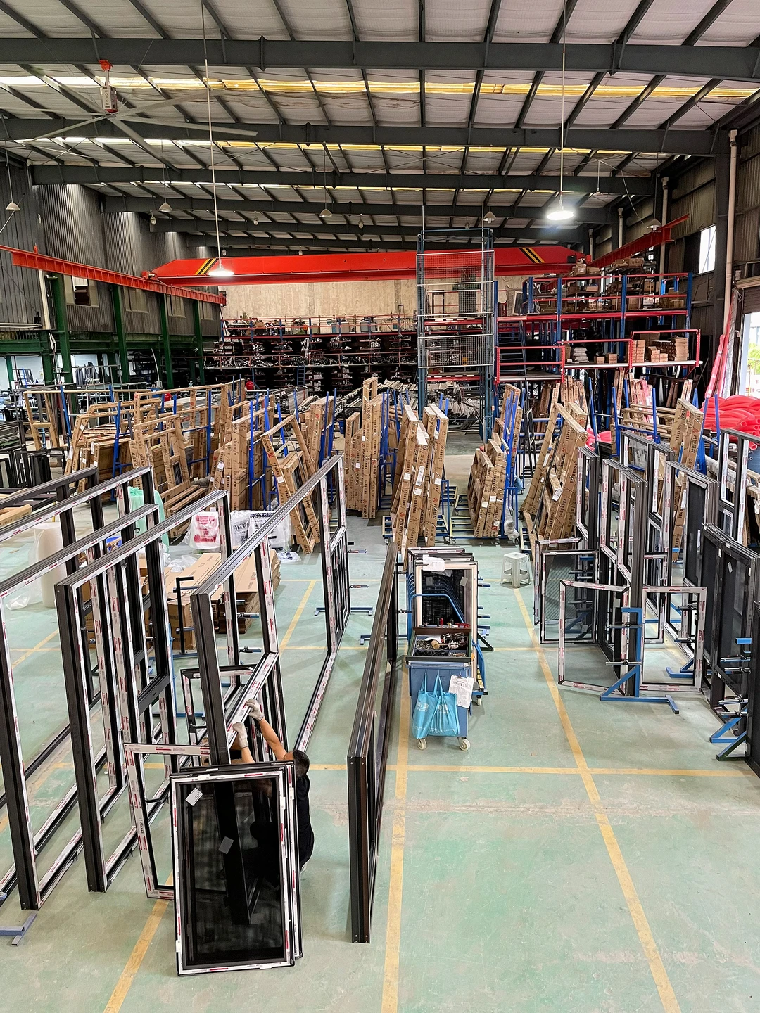 同样是原生铝门窗｜为什么差价会这么大？