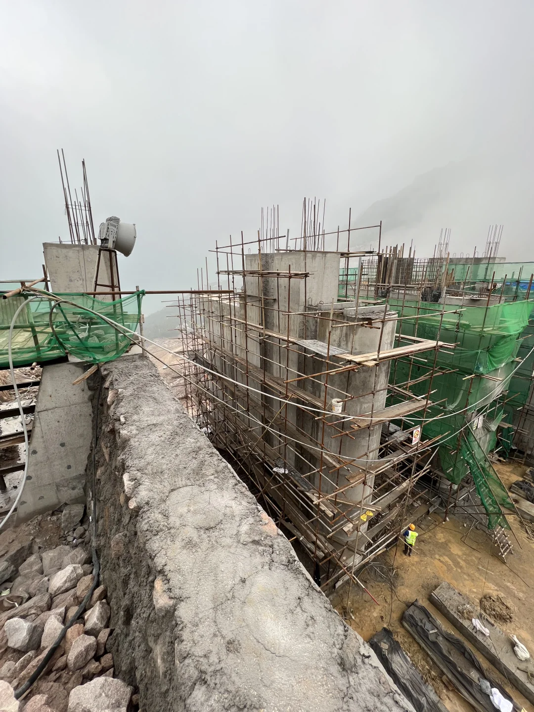 泉心河水库改扩建进行中……