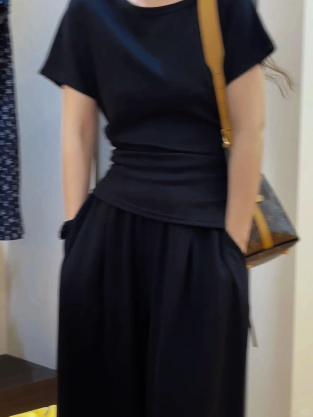 睢宁富贵小姐·女装店