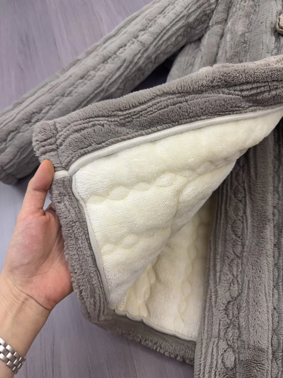 我爸厂里的家居服，想过它厚但没想到这么厚