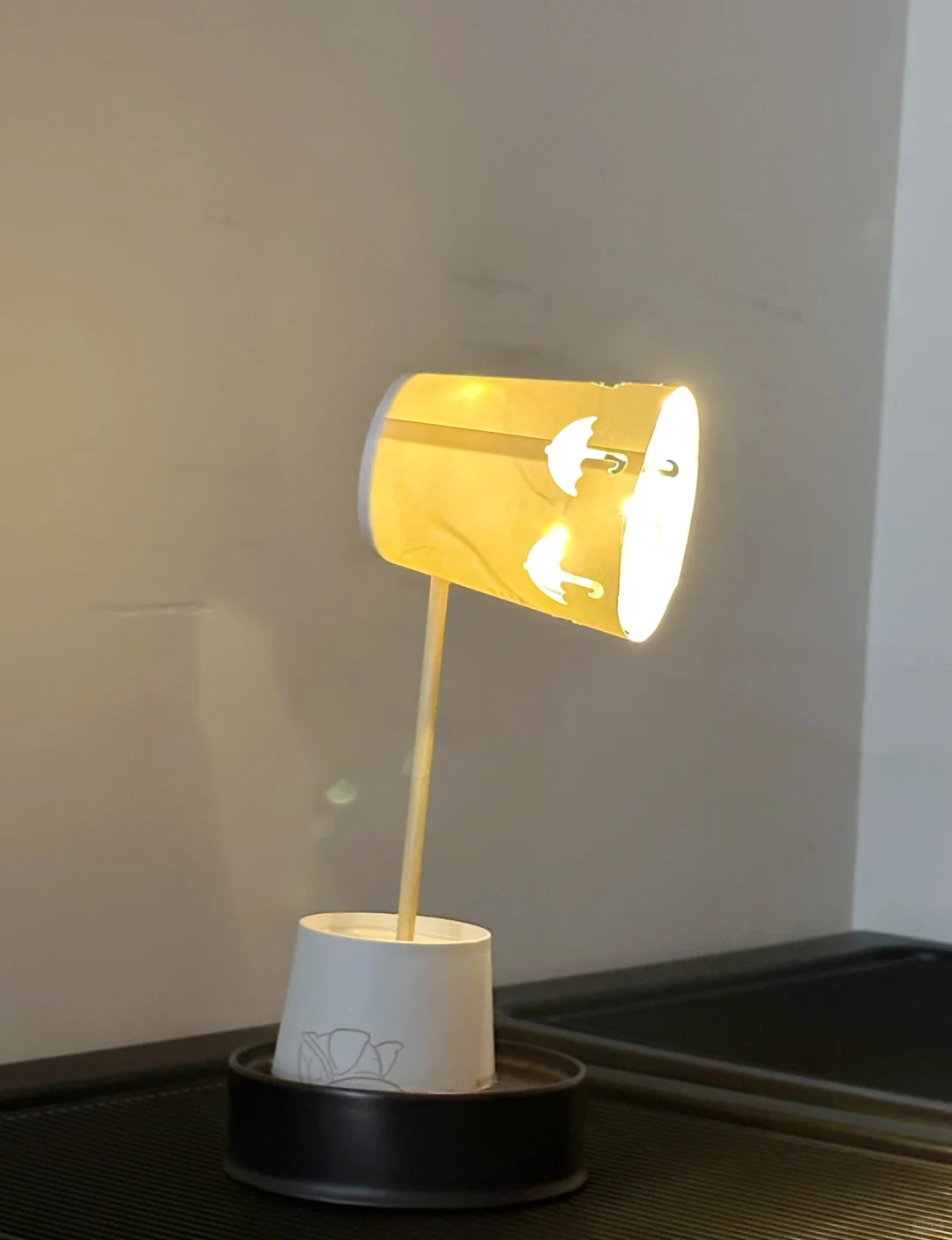 科学 环保小制作：台灯