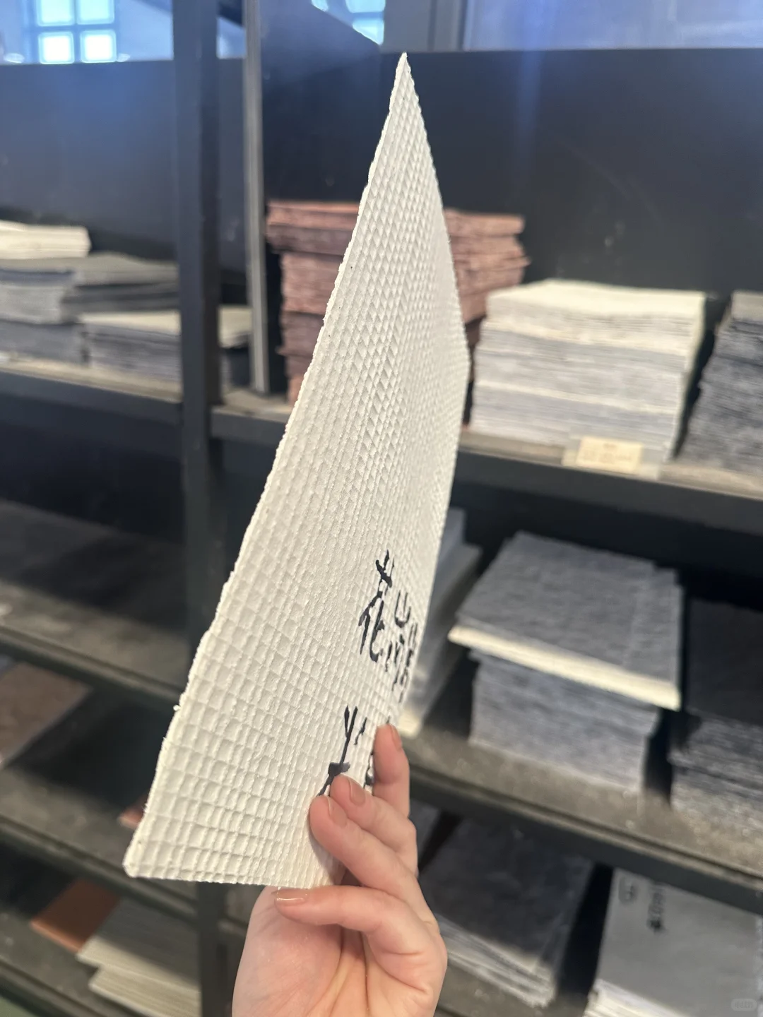 装修界的一股清流～柔性石材软瓷